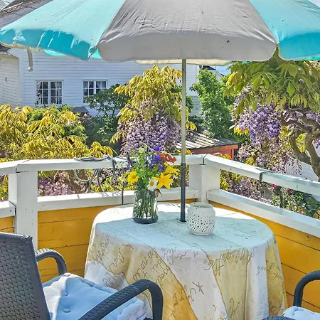 Apartment Stunning In With Wifi Lillesand